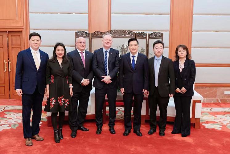 European Chamber President Meets Sichuan Vice Governor